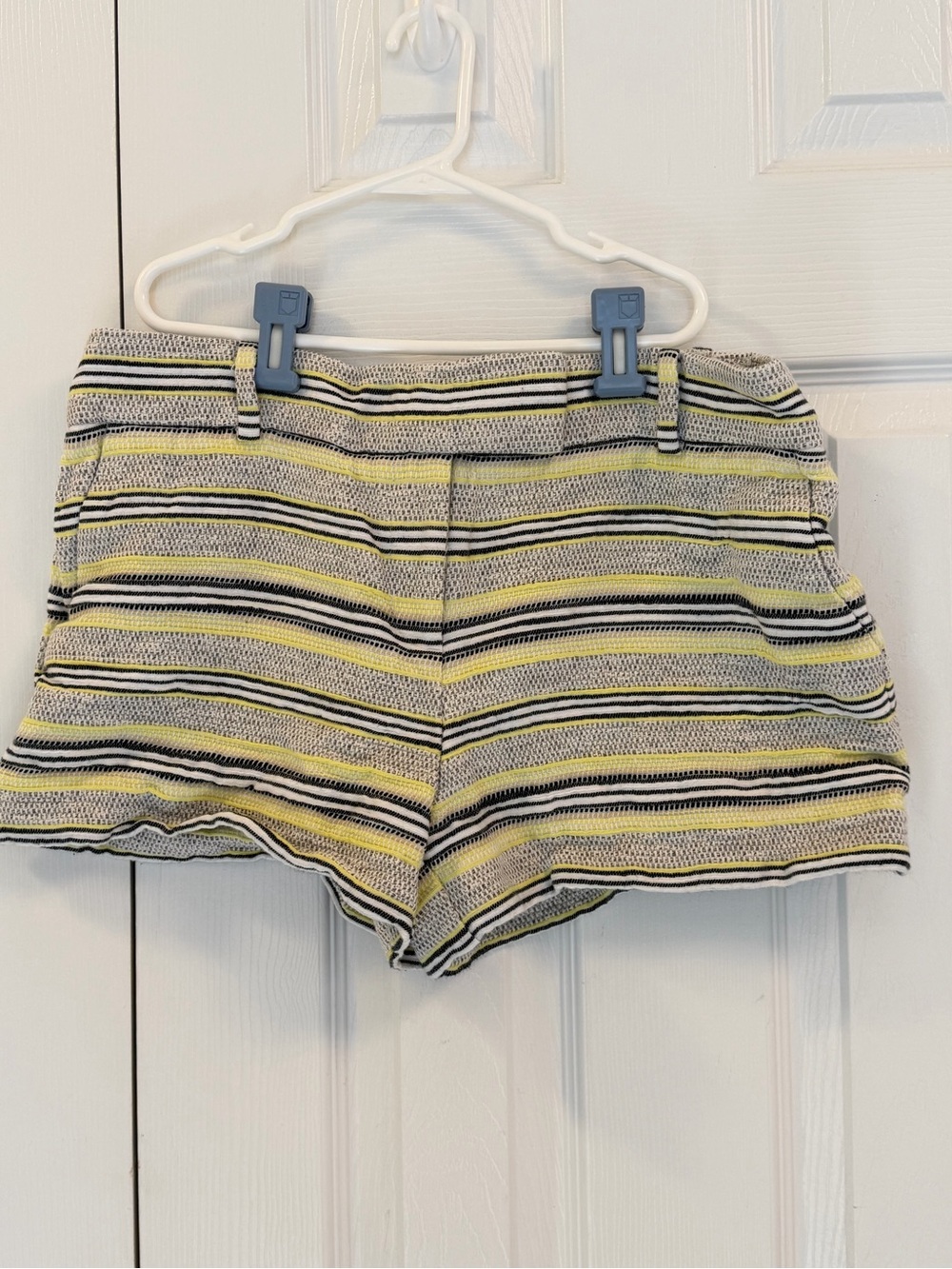 Ann Taylor LOFT Size 8 Linen Blend Striped Shorts Yellow Black White